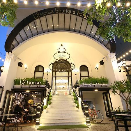 Le House Boutique Hotel - 100M To The Beach ダナン市 エクステリア 写真