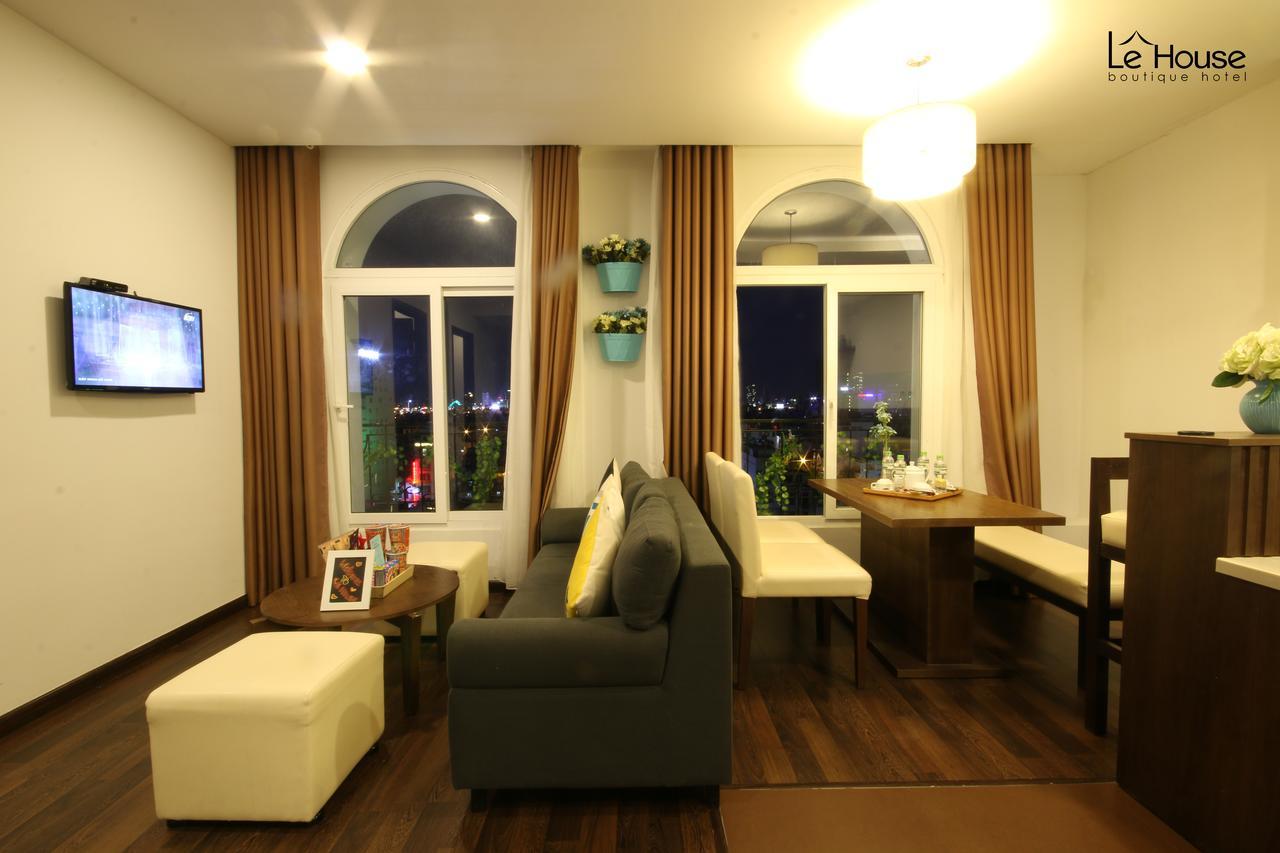 Le House Boutique Hotel - 100M To The Beach ダナン市 エクステリア 写真