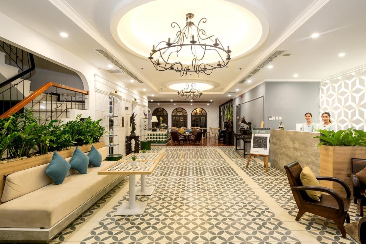 Le House Boutique Hotel - 100M To The Beach ダナン市 エクステリア 写真