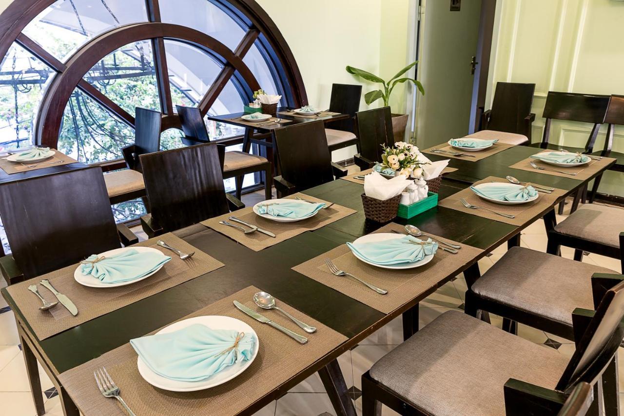 Le House Boutique Hotel - 100M To The Beach ダナン市 エクステリア 写真